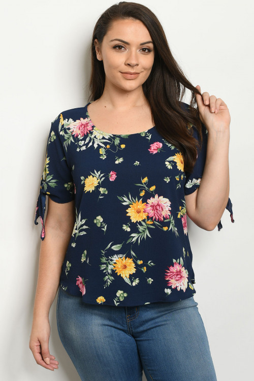 C74-B-2-T2379X NAVY WITH FLOWER PRINT PLUS SIZE TOP 2-2-2