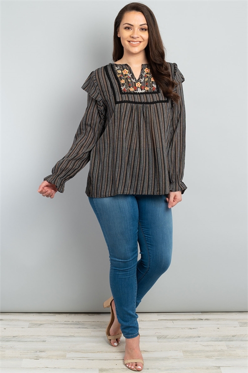 S12-1-4-T1381X BLACK WITH FLOWER EMBROIDERY PLUS SIZE TOP 2-2-2