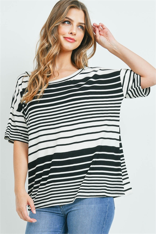 C70-A-2-T7986 BLACK IVORY STRIPES TOP 2-2-2