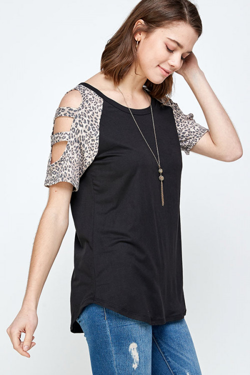 C46-A-3-WT6208X BLACK LEOPARD PLUS SIZE TOP 2-2-2