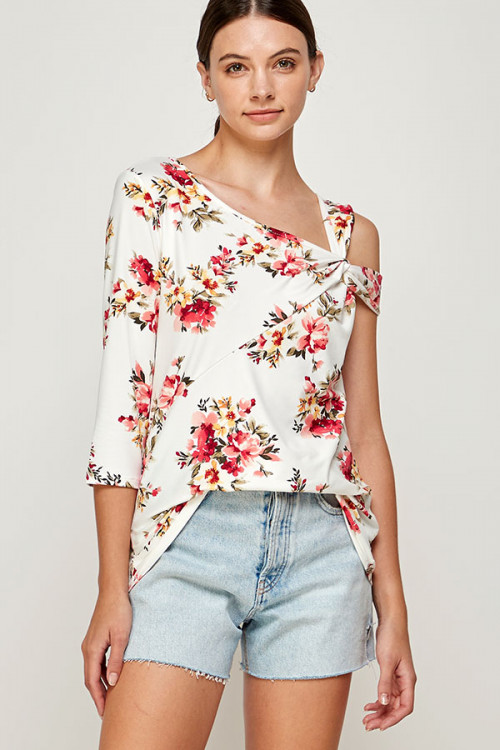 C52-A-3-WT2455 IVORY FLORAL TOP 2-2-2