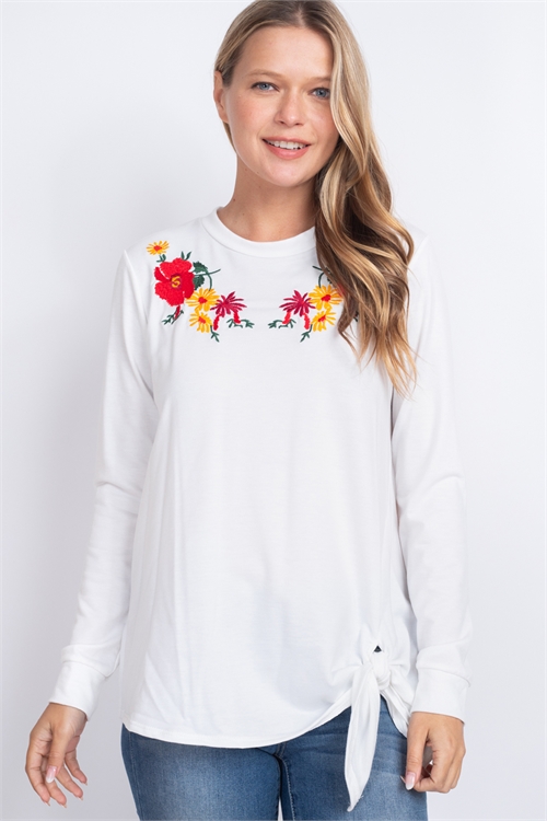 C32-A-2-T6013-WHITE FLOWER EMBROIDERED TOP 2-2-2