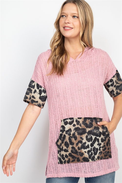 C28-A3-T10342-PINK ANIMAL PRINT TOP 2-2-2