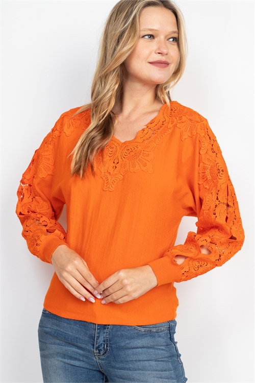 S12-8-4-T12262 ORANGE TOP 3-3