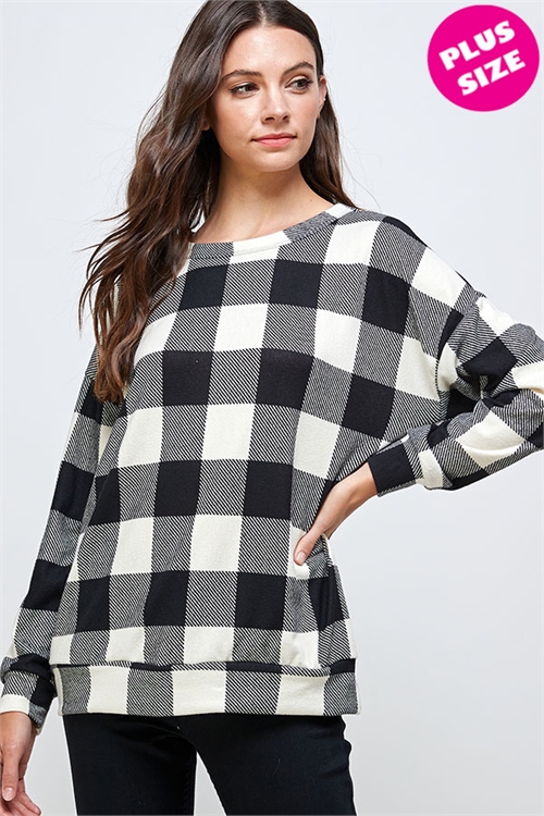 SA3-7-3-WT2260-1X IVORY BLACK CHECKERED PLUS SIZE TOP 2-2-2