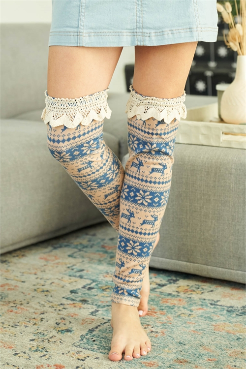 S10-16-5-L2101 BLUE TAUPE WITH CROCHET DETAIL CHRISTMAS PRINT LEG WARMER 3-1