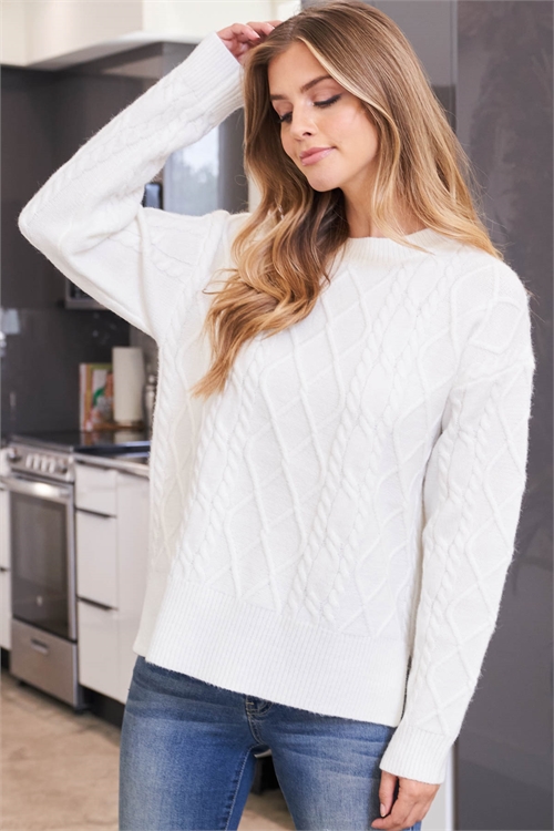 S15-12-2-YG-08-4 WHITE ROUND NECK LONG RAGLAN CUFFED SLEEVE WITH DETAILED KNIT SWEATER 3-3