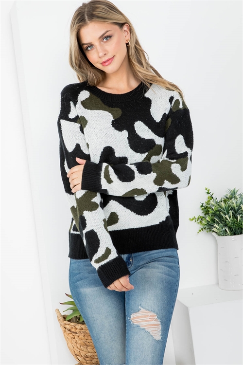 S13-9-4-T12250 BLACK WHITE CAMOUFLAGE PRINT CUFFED HEM & SLEEVES KNITTED SWEATER 2-3