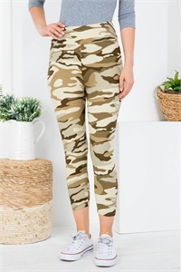 SA3-4-3-YO2510 A-40 SAND CAMOUFLAGE PRINT CAPRI LEGGINGS / 10PCS