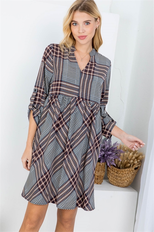 S13-10-4-D1408 TAN BURGUNDY CHECKERED PRINT CHINESE COLLAR V-NECKLINE PULL TAB SLEEVE DRESS 2-2-2