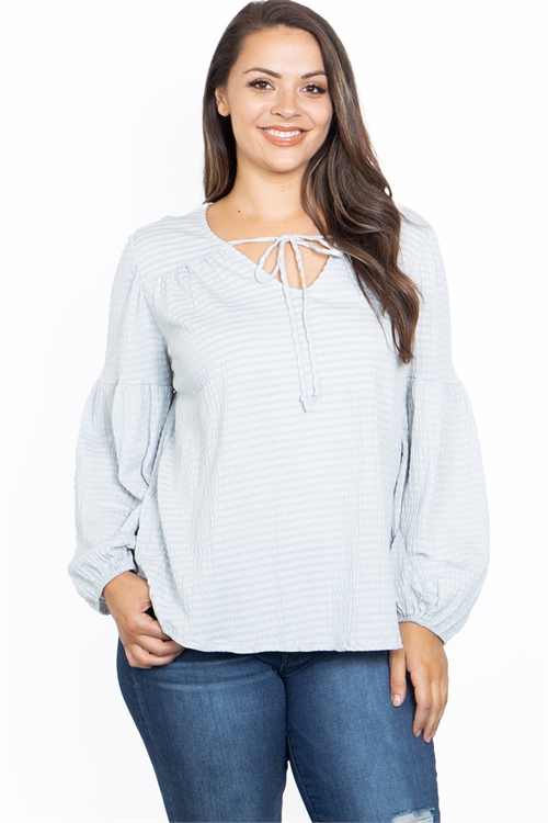 C56-B-3-T4068-1X-LIGHT GREY PLUS SIZE TOP 2-2-2 (NOW $2.50 ONLY!)