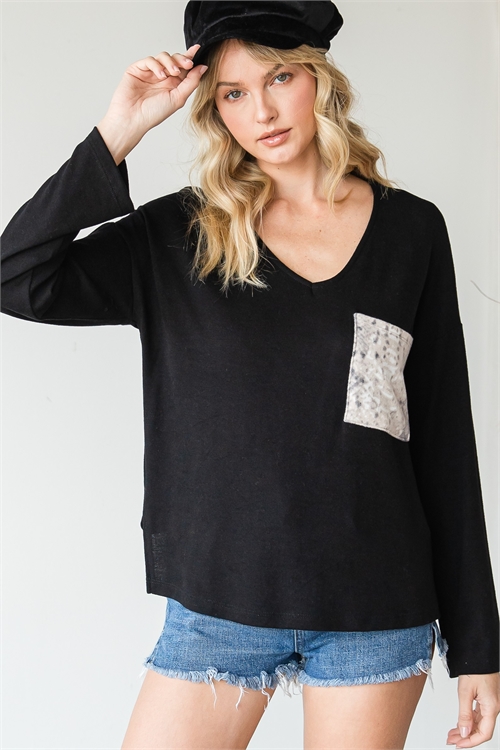 C18-A-1-T5187-BLACK LEOPARD POCKET V-NECK TOP 2-2-1 (NOW $3.75 ONLY!)