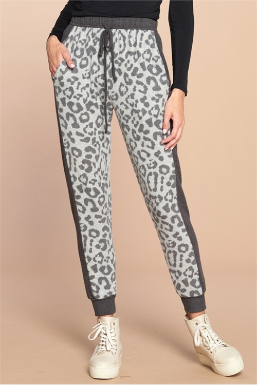 C12-A-3-P80090-GREY LEOPARD PRINT JOGGER PANTS 2-2-2