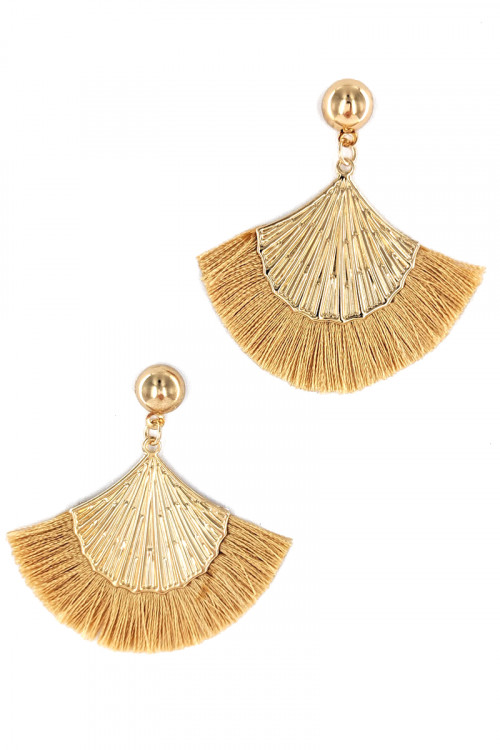 S1-2-1-LBE2277NT NATURAL COLOR TASSEL WITH GOLD SHELL FASHION EARRINGS/3PAIRS