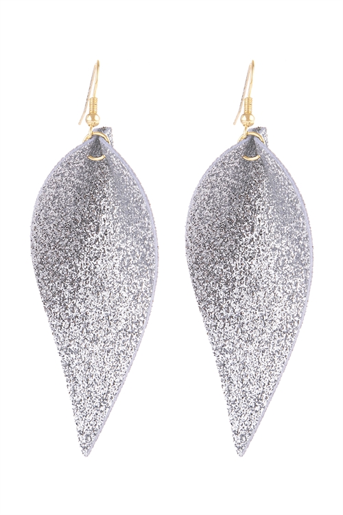 S20-10-4-HDE3058S SILVER PINCHED GLITTERY LEATHER DROP EARRINGS/6PAIRS