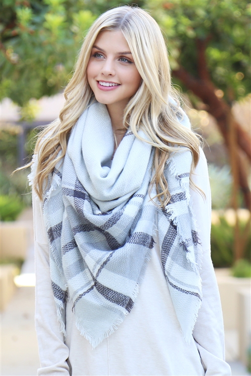 S1-8-2-HDF2176 LIGHT GRAY BLANKET FRINGED SCARF/6PCS (NOW $4.75 ONLY!)