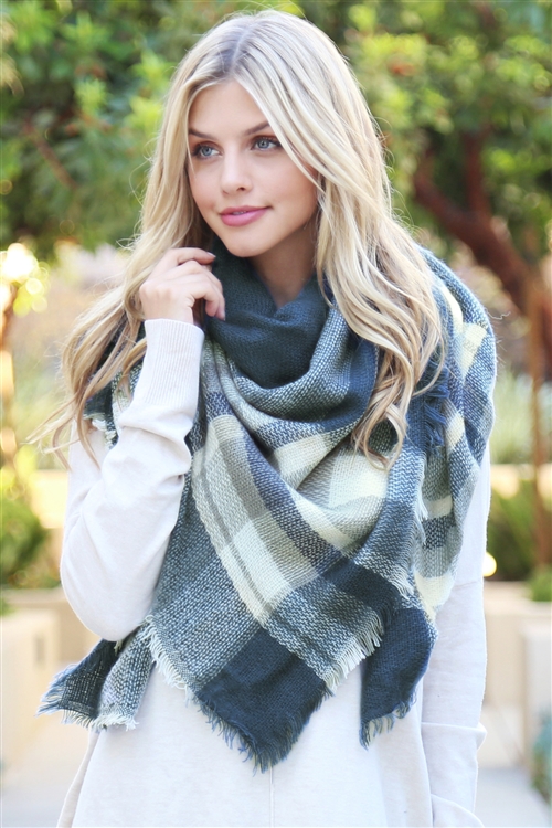 S2-4-3-HDF2178- BLUE TARTAN FRINGED SCARF/6PCS (NOW $4.75 ONLY!)