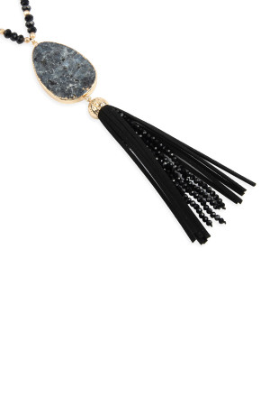 S17-8-2-HDN2755BK BLACK NATURAL STONE WITH TASSEL PENDANT NECKLACE/6PCS