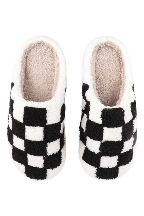 S17-10-1-HDS3854 - CHECKERED  PRINT FLEECE SLIPPER- BLACK AND WHITE/6PCS (S2-M2-L2)