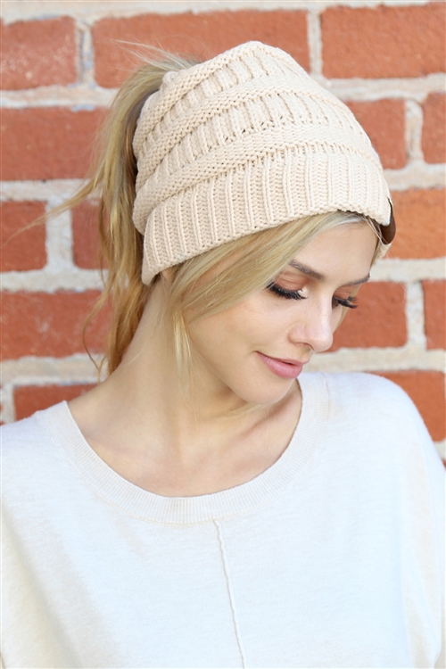 S29-8-3-HDT2510BG BEIGE KNITTED PONYTAIL BEANIE/6PCS