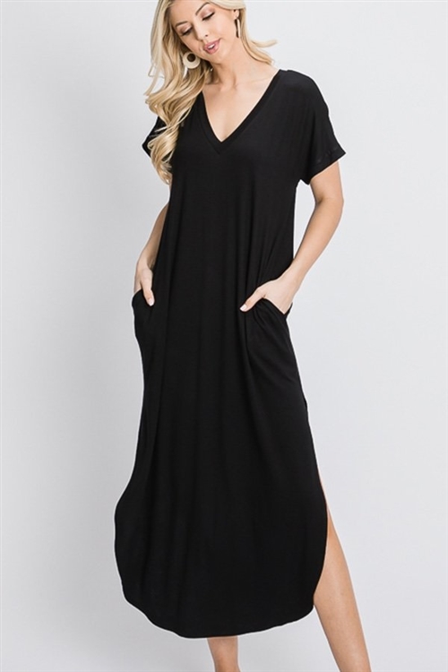 S35-1-1-HM-ED6113S-BK - SOLID MAXI DRESS WITH SIDE SLIT AND SIDE POCKET- BLACK 2-2-2