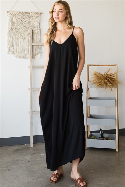 S35-1-1-HM-ED6700S-BK - SLEEVELESS V NECK SOLID MAXI DRESS WITH SIDE POCKET- BLACK 2-2-2