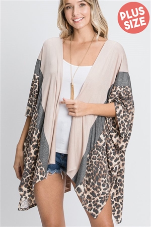 S35-1-1-HM-EJ6102-10X-TP - PLUS SIZE ANIMAL LEOPARD PRINT AND SOLID CONTRAST DRAPED CARDIGAN- TAUPE 2-2-2