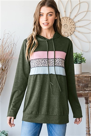 HM-ET6776-10-OV-LONG SLEEVE DRAWSTRING HOOD SOLID COLOR BLOCK AND ANIMAL LEOPARD PRINT CONTRAST TOP-OLIVE-2-2-2