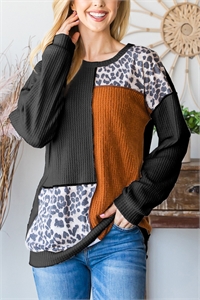 S35-1-1-HM-ET6831-10-BK - LEOPARD CONTRAST COLOR BLOCK WAFFLE TOP- BLACK 2-2-2