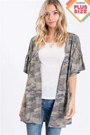 S35-1-1-HM-SJ1018-21X-OVCM - PLUS SIZE RUFFLED SHORT SLEEVE CAMO PRINT OPEN CARDIGAN- OLIVE CAMO 2-2-2