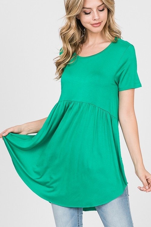 S35-1-1-HM-ST1166S-KG - SHORT SLEEVE ROUND NECK SOLID BABYDOLL TOP- KELLY GREEN 2-2-2