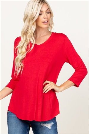 S35-1-1-HM-ST1354S-RD - THREE QUARTER SLEEVE V NECK SOLID TOP- RED 2-2-2