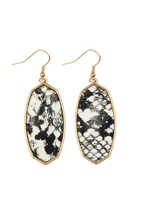 S5-6-3-IE0534WT - OVAL DROP SNAKE SKIN EARRINGS - WHITE/6PCS