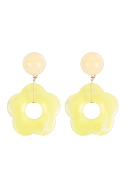 S4-4-4-JEC071WGLYE - ACRYLIC FLOWER DROP,  ROUND POST EARRINGS - LIGHT YELLOW/6PCS (NOW $1.75 ONLY!)