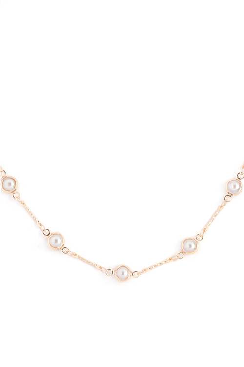 A2-1-4-JNB733GDCRM - ROUND PEARL STATIONARY CHAIN BRASS NECKLACE-GOLD CREAM/1PC