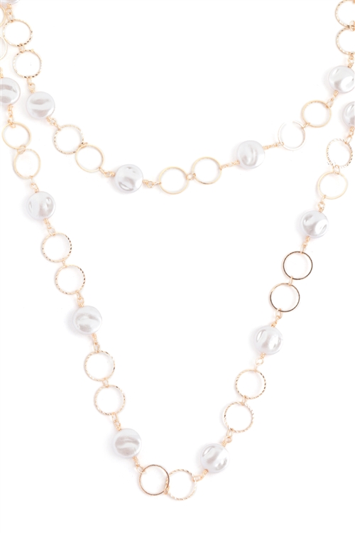 A2-1-4-JNB736GDCRM - 40" ROUND PEARL AND LONG CHAIN LAYERED NECKLACE-GOLD CREAM/1PC