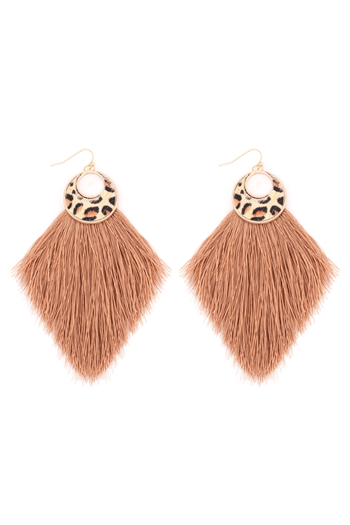 S1-4-3-KE7672BEBR - LEOPARD ROUND PRINT FRINGE DROP EARRINGS - BROWN/1PC