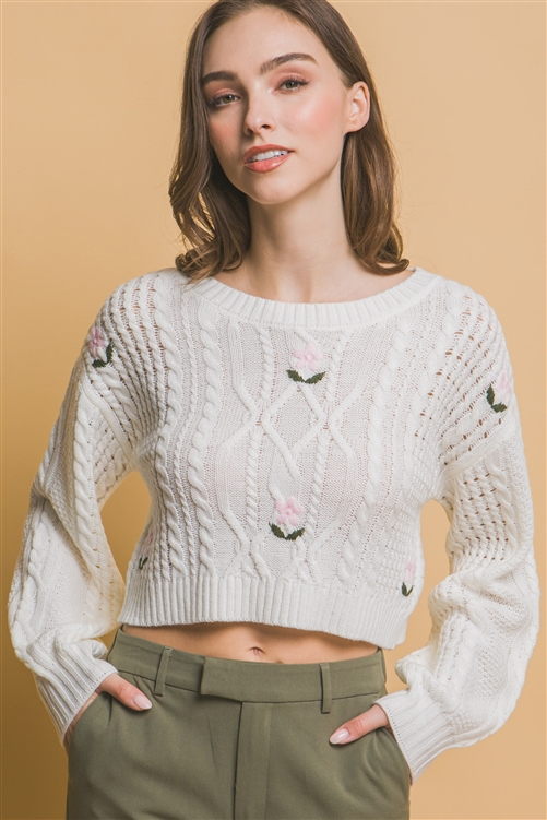 S39-1-1-LT-90199WJ-OFW - FLORAL CROPPED SWEATER TOP- OFF WHITE 2-2-2