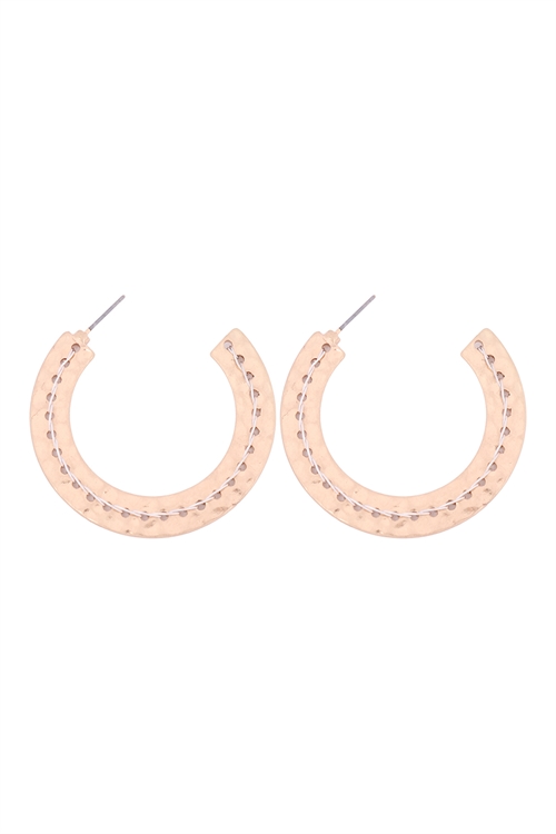 S4-5-2-ME3135WG-WS - STITCH HAMMERED HOOP EARRINGS - MATTE GOLD MATTE SILVER/1PC