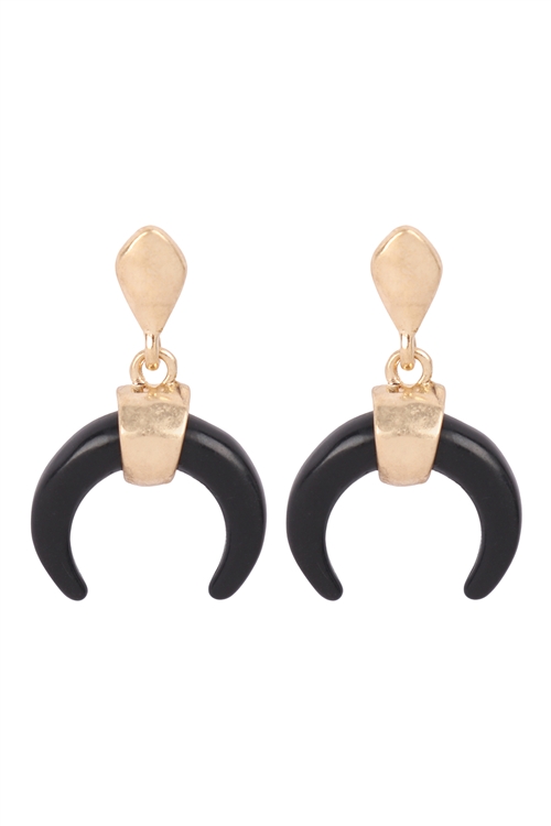 A2-1-3-ME3141JET - SEMI STONE HORN POST EARRINGS - BLACK/1PC