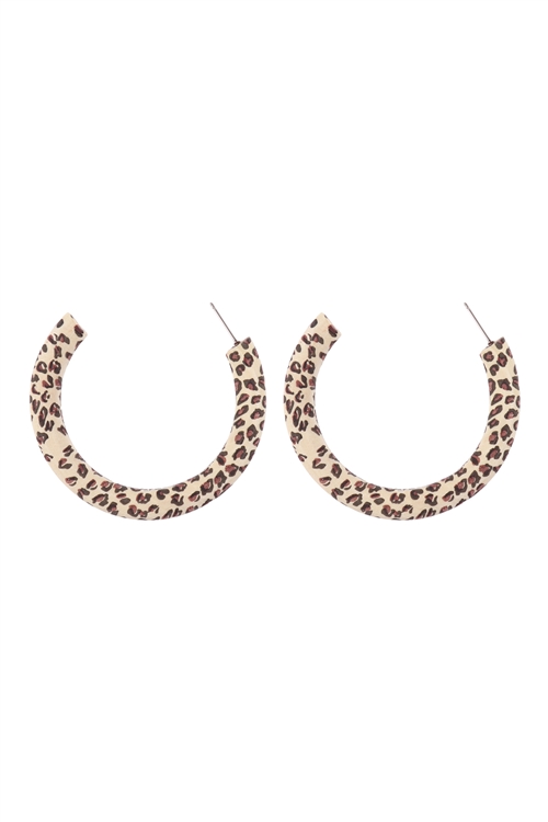 SA4-1-1-ME4644IVY-LEO - LEOPARD WOOD HOOP EARRINGS  - IVORY/6PCS