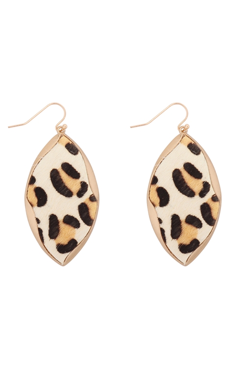 S22-11-5-ME4723WLEO - ANIMAL PRINT WRAP GENUINE LEATHER EARRINGS-WHITE LEOPARD/6PAIRS