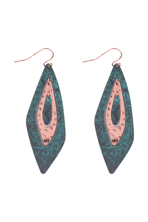 S5-5-2-ME4787PAT - TWO TONE LINK HAMMERED EARRINGS - MATTE TURQUOISE/1PC