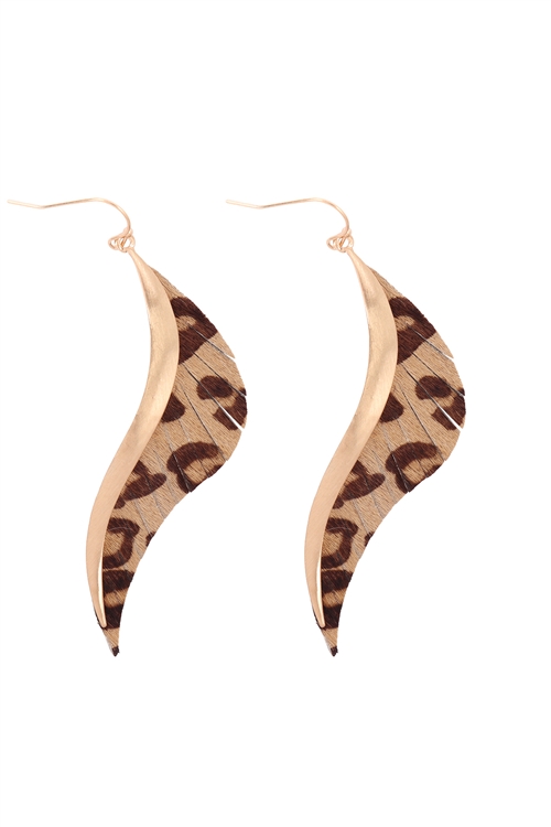 S22-11-3-ME90038NLEO - SATIN FEATHER LEATHER EARRINGS - NATURAL LEOPARD/6PCS (NOW $1.25 ONLY!)