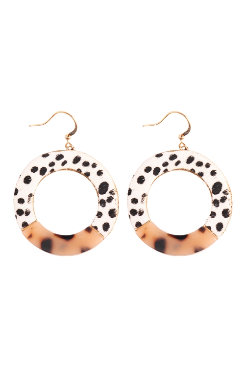 A3-2-2-ME9489CH-WHT - GENUINE LEATHER & TORTOISE ROUND EARRINGS - CHEETAH WHITE/6PCS