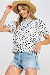 S38-1-1-MF-MT2573-4-IVBK - RUFFLED MOCK NECK PUFF SLEEVE WOVEN PRINT TOP- IVORY BLACK 2-2-2-2