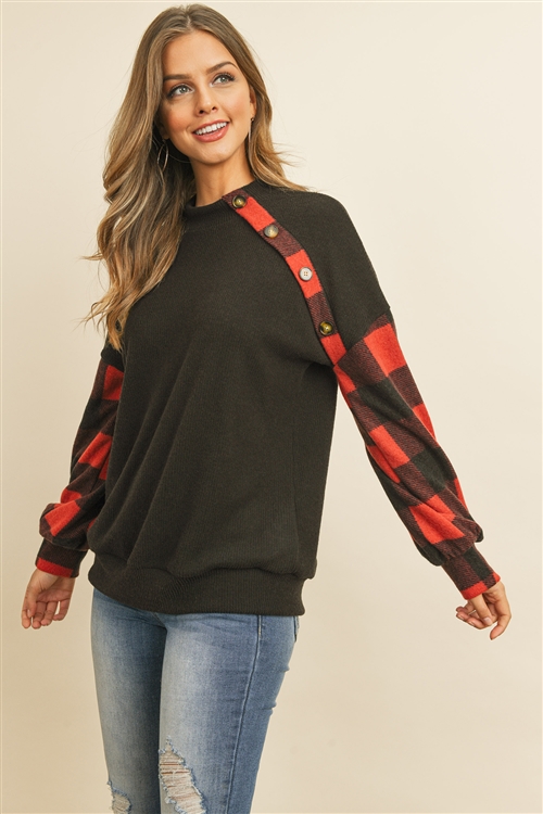 S10-10-3-PPT2029-BKRD - PLAID LONG SLEEVED BUTTON DETAIL SOLID BRUSHED TOP- BLACK RED 1-2-2-2