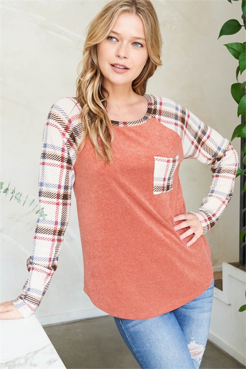 S13-4-2-PPT20930-RUSNDBWN - PLAID POCKET AND SLEEVES LOOP TERRY TOP- RUST/SAND-BROWN 1-2-2-2