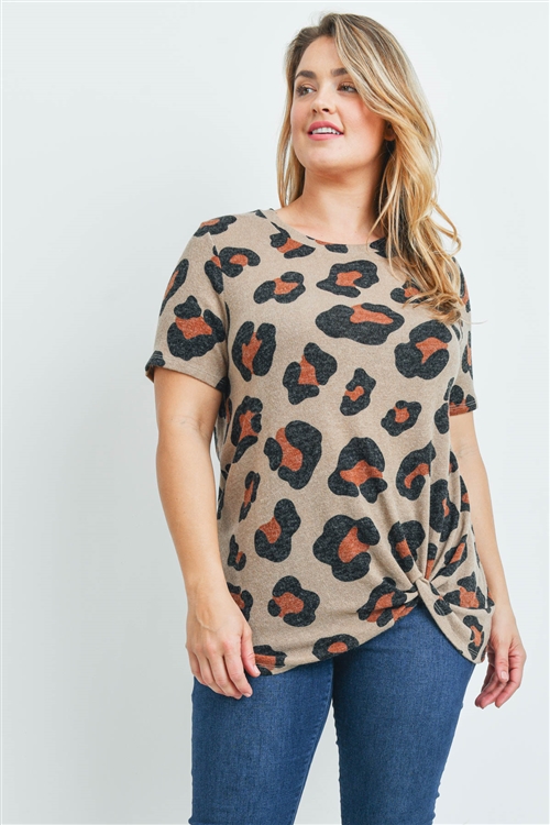 S15-9-3-PPT2136X-TP-1 - PLUS SIZE LEOPARD PRINT SHORT SLEEVES KNOT TOP- TAUPE 2-2-0