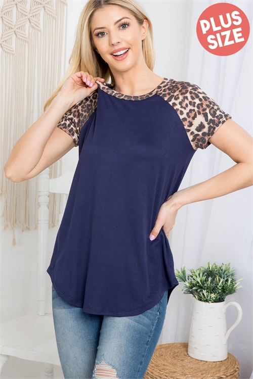S10-19-2-PPT2159X-NVBWN-1 - PLUS SIZE LEOPARD SLEEVE AND NECKBAND SOLID RIB TOP- NAVY/BROWN 3-2-1